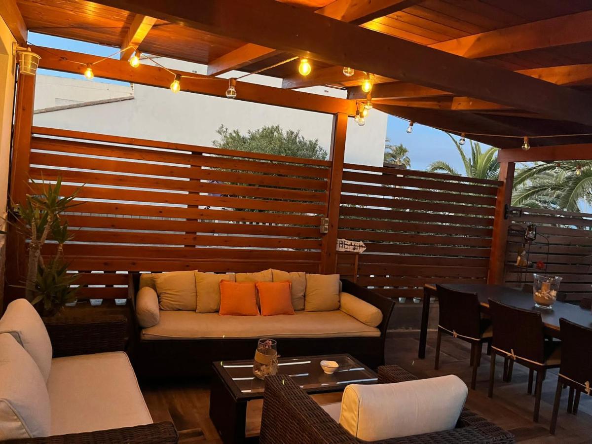 Casa En Primera Linea De Playa 퍼졸 외부 사진